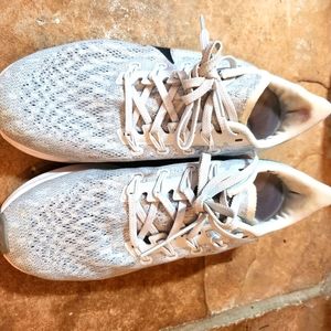 Nike Running Shoes sz 8
